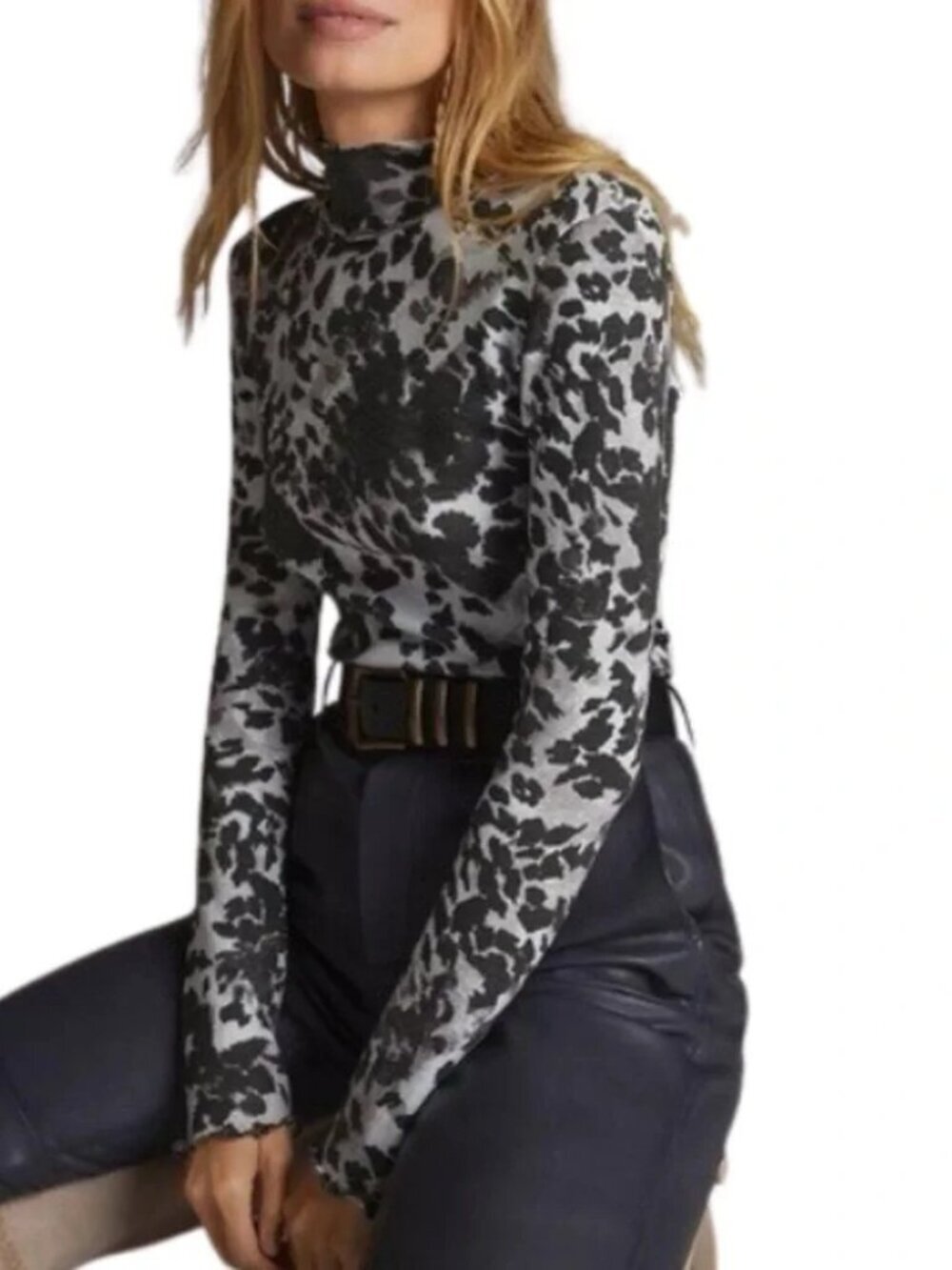 Pilcro Ruffled Hem Mock Neck Top Leopard Print Minimalist Chic Black/Gray M
